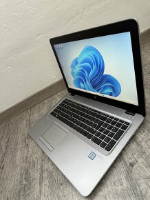 Notebook HP EliteBook - WIN11, i5, SSD Hynix 256GB, FullHD - 2