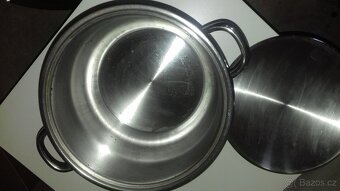 Hrnec cca 9 L - 2