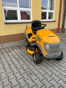 Zahradní traktor STIGA Estate - 2