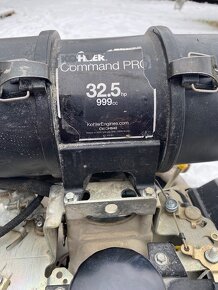 Motor KOHLER Command Pro 32,5hp /999cc - 2