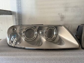 Vw touareg L7 xenon světla - 2