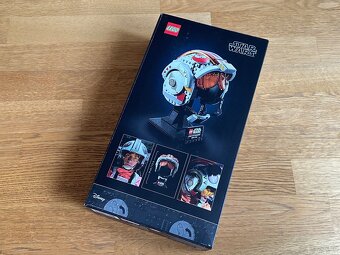 Lego Star Wars 75327 - Helma Luka Skywalkera Red Five - 2