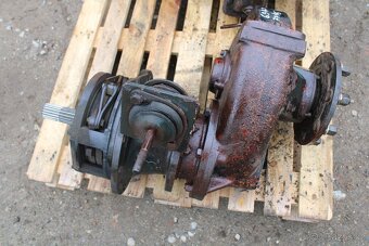 Zetor 6340 7745 portály pár kotoučové brzdy - 2