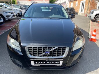 Prodám Volvo V70 2,0i ČR nové, nehavarované - 2
