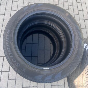 235/50 R19 - 4x letní Pirelli 6mm - 2