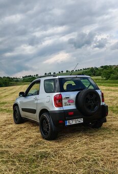 Toyota RAV4 1.8 benzín - 2