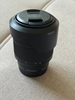 Sony 28‑70 f/3.5‑5.6 OSS - 2