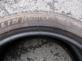 1x celoroční pneu 235/45/18 94W Michelin CrossClimate 2 - 2