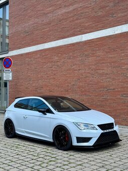 Seat Leon Cupra 280 - 2