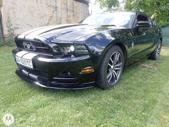 Ford Mustang - 2