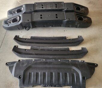 °IIIIIII° Jeep Wrangler JL - predný nárazník originál - 2