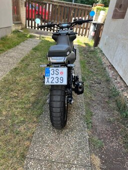 Husqvarna svartpilen 401 k&n, fuelx, doplňky - 2