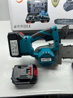 Aku pila 12” s automatickým mazáním + 2x baterie - 2