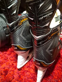 Brusle Bauer Supreme S25 11R - 2