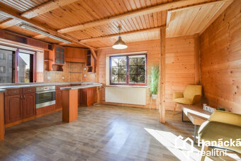 Prodej rodinného domu u Šternberka - 2