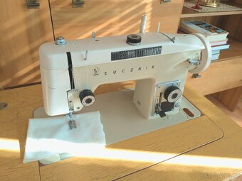 Šicí stroj Lucznik - 2