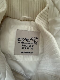 Péřová bunda ESPRIT bílá vel. 38 - 2