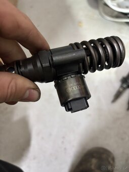 Vstřikovače 03G130073B - 2