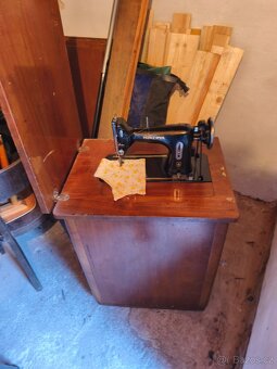 Šicí stroj Minerva - 2