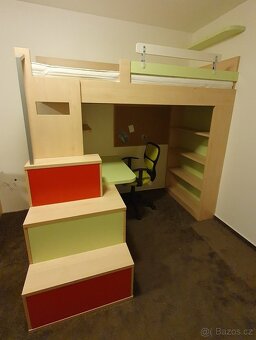 Dětská vyvýšená postel s psacím stolem a knihovnou - 2