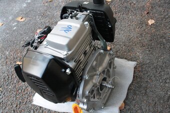 Motor RATO RM120VI (HONDA GX100/GXR120) - 2