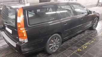 Volvo V70 D5 2.4 136kw 6q - 2