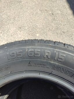 P: Letní pneu 195/65 R15 Michelin - 2