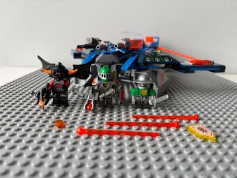 lego nexo knighst 70320 - 2