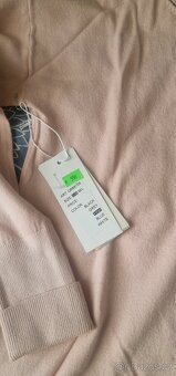 Tenký svetřík novy - 2