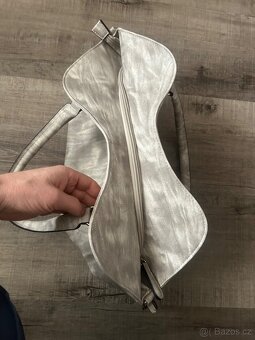 Větší kabela - taška NOVÁ - 2