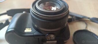 OLYMPUS SP 560UZ - 2