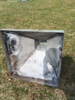 Hliníková stříška na udírnu, gril. - 2