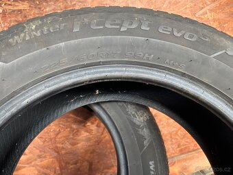 Celoroční pneu Hankook 225/60 R17 - 2