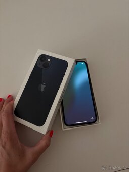 IPhone 13, 256 GB, midnight barva - 2