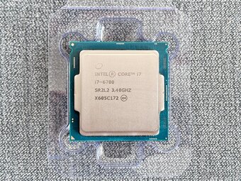 Procesor Intel Core i7-6700 / i7-6700K - 4C/8T - Socket 1151 - 2