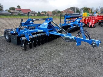 Diskový podmítač CZAGRO machinery TAURUS 3m - 2
