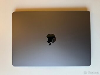 Apple MacBook Pro 14” 2023 M3/512GB/BATERIE 100% - 7 CYKLŮ - 2