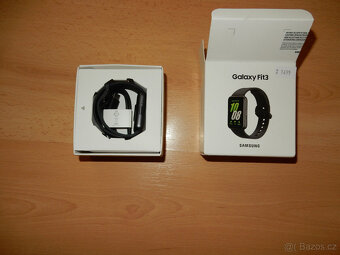 Prodám nové chytré hodinky Samsung galaxy fit3 - 2