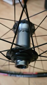 PŘEDNÍ KOLO DT SWISS,NÁBA XTR - 2