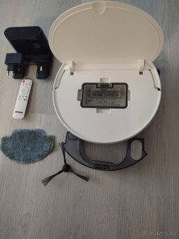 Roboticky vysavac Tesla - 2