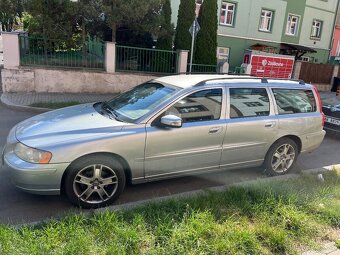 Volvo V70 2.4 D5 2007 automat - 2
