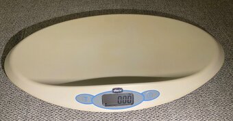 Kojenecká váha CHICCO DIGITAL SCALE - 2