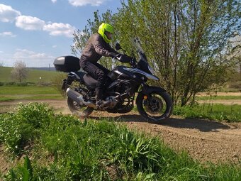 Prodám Suzuki V-Strom 650, ročník 201ý - 2