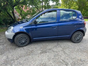 Toyota Yaris 1,0 VVT-i 50 KW r.v. 2000 - 2