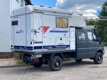 MERCEDES SPRINTER 4X4 2,2TD DOBLECAB. + nástavba - 2