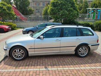 BMW E46 320i - 2