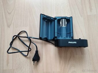 Nabíječka na Phillips nová se sanitizerem - 2