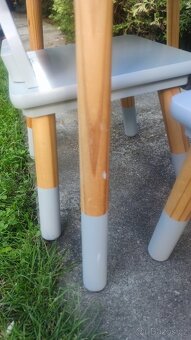 Sada dětského nábytku stůl se 2 židličkami - 2