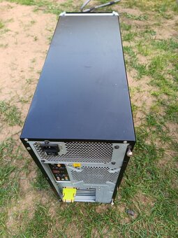 Monitor s bednou - 2