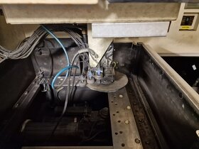 Elektroerozivní drátová řezačka HITACHI H-CUT 203 Y - 2
